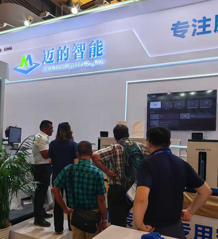 星科工業(yè)空調(diào)（蒸發(fā)冷省電空調(diào)）-展會(huì)現(xiàn)場(chǎng)