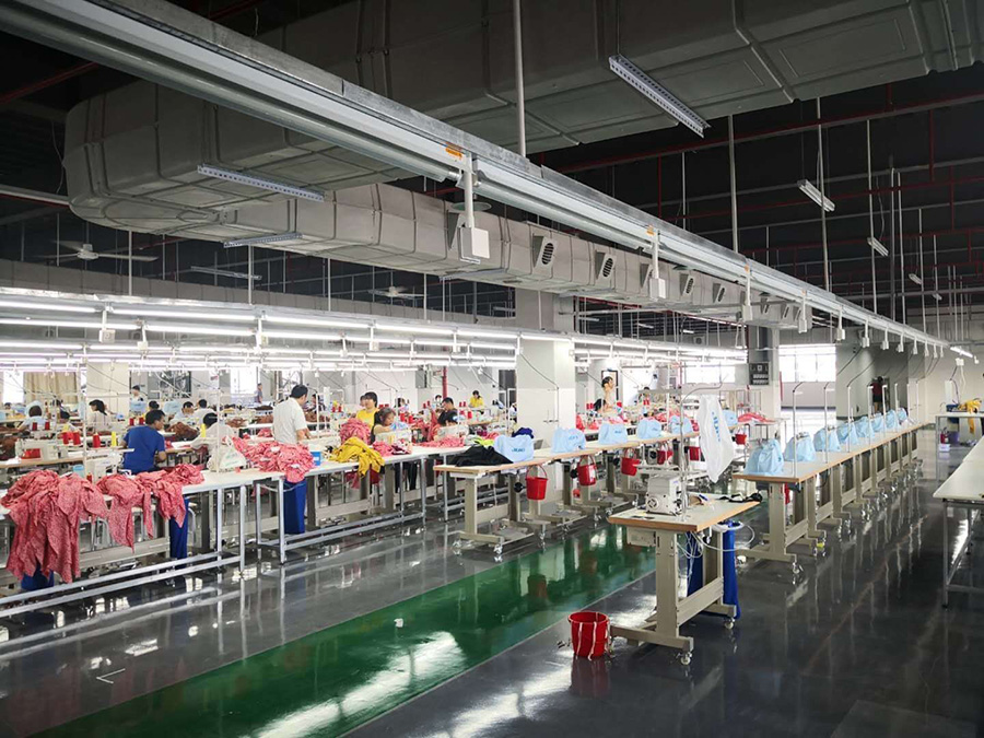 星科移動(dòng)環(huán)?？照{(diào)助力新加坡總統(tǒng)府戶外音樂(lè)會(huì)通風(fēng)降溫