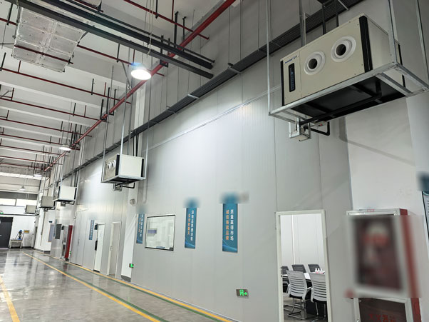 半導體生產車間整體控溫降溫，應用工業(yè)蒸發(fā)冷省電空調臥式射流機