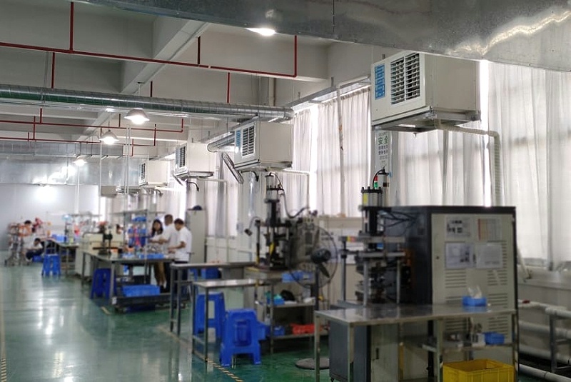 注塑廠車間降溫，安裝蒸發(fā)冷省電空調(diào)-臥式軸流機組